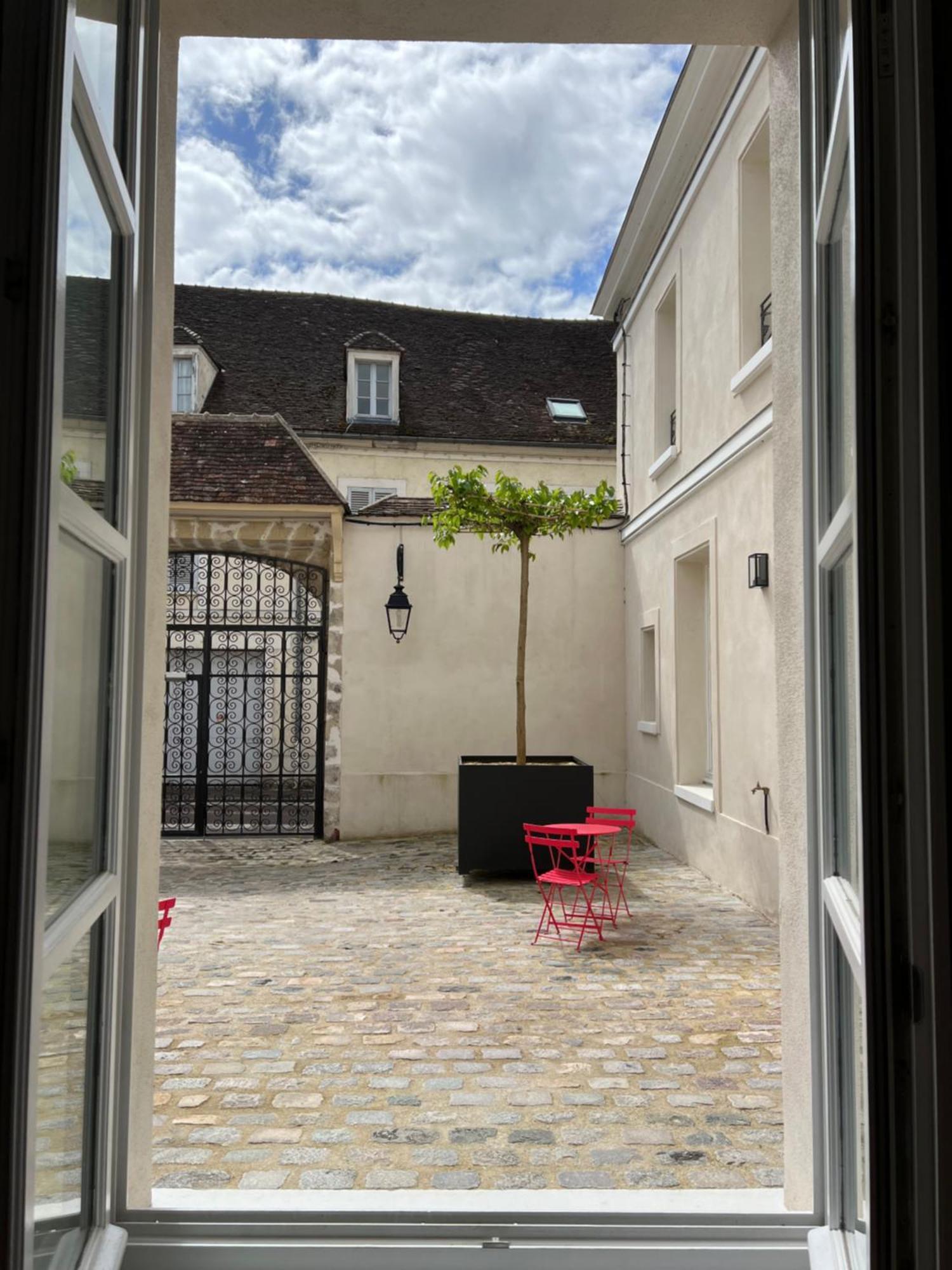 Le Laurencin Sens - La Verriere - Coeur De Ville Екстер'єр фото